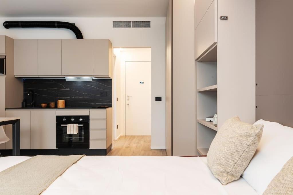 Emotichome 7 Flexyrent Studio มิลาน ภายนอก รูปภาพ